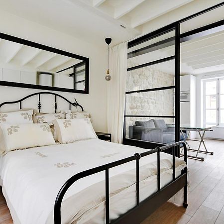 Invalides - Tour Eiffel Apartment Paris Exterior photo